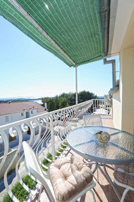 Apartmani Niki Hvar Hvar Town Quarto foto